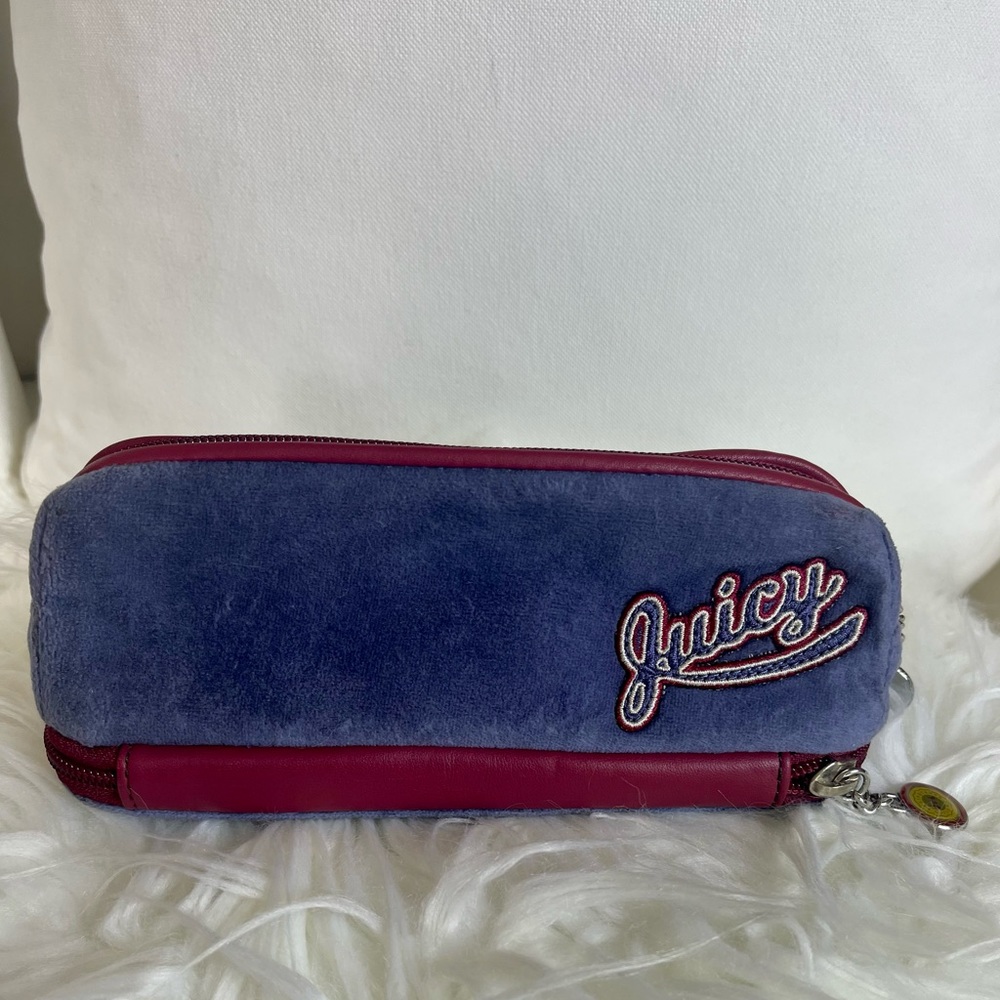 SOLD Vintage Juicy Couture Trust fund Generation University Cosmetic bag ❤️☁️✨ - Picture 4 of 6